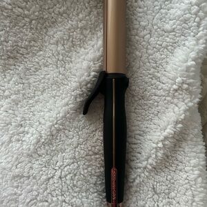 Sleek Black and Gold Curling Iron